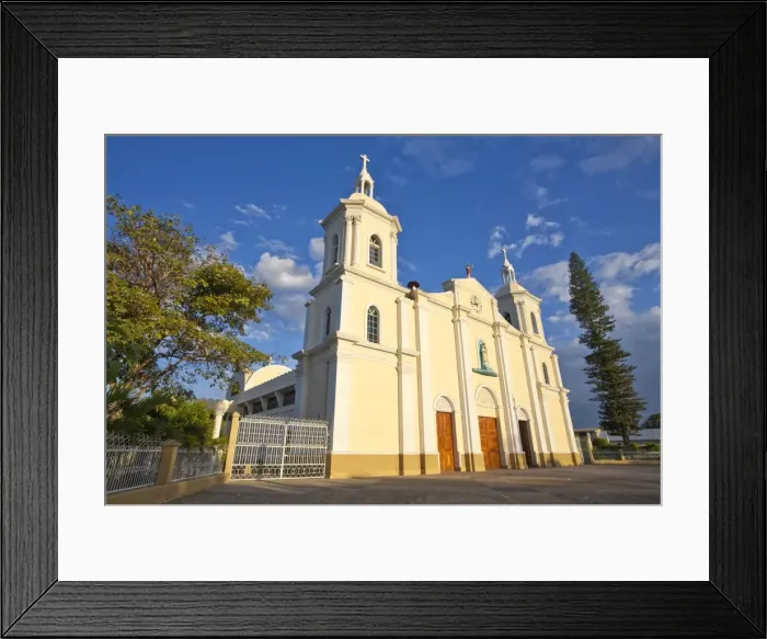 Framed Print : Cathedral, Park Central, Esteli, Nicaragua, Central America Framed Print : Cathedral, Park Central, Esteli, Nicaragua, Central America
