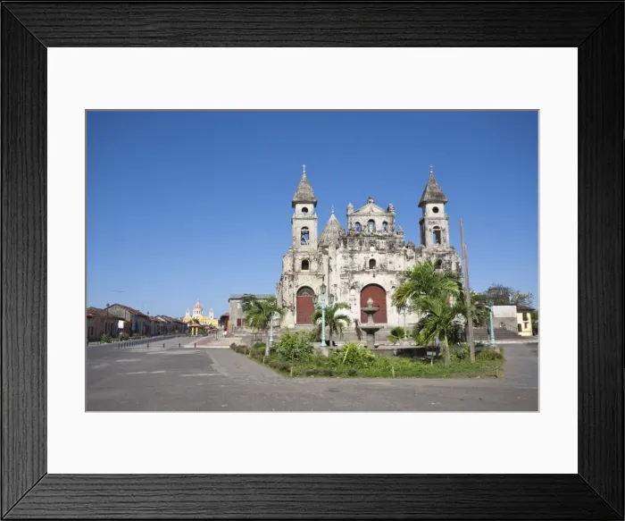 Framed Print : Iglesia de Guadalupe, Granada, Nicaragua, Central America Framed Print : Iglesia de Guadalupe, Granada, Nicaragua, Central America