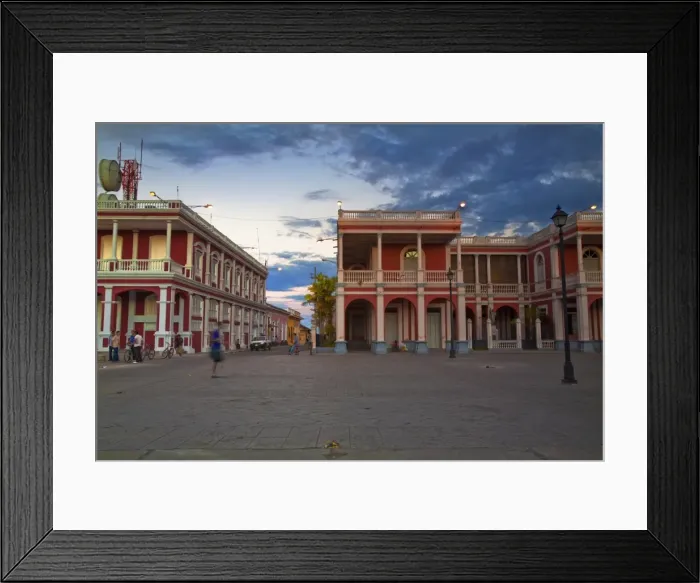 Framed Print : Park Colon (Park Central), Granada, Nicaragua, Central America Framed Print : Park Colon (Park Central), Granada, Nicaragua, Central America