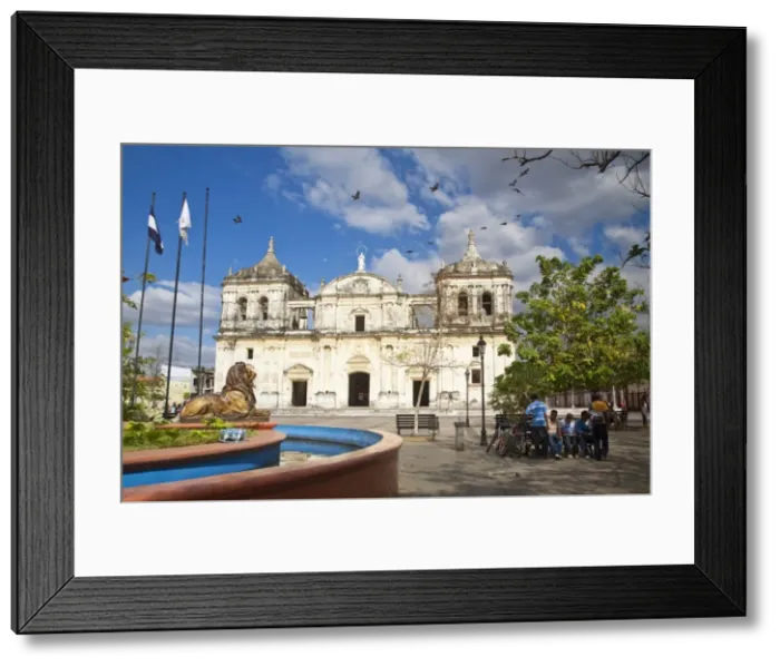 Framed Print : Leon Cathedral, known as Basilicade la Asuncion, Leon, Nicaragua, Central America Framed Print : Leon Cathedral, known as Basilicade la Asuncion, Leon, Nicaragua, Central America
