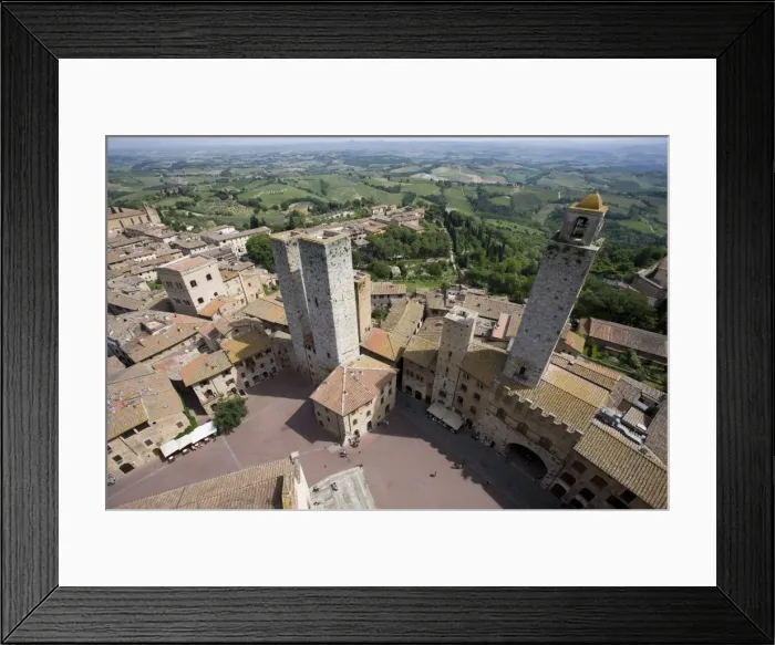 Framed Print : Aerial view of Sam Gimignano from one of its medieval stone towers, UNESCO World Heritage Site Framed Print : Aerial view of Sam Gimignano from one of its medieval stone towers, UNESCO World Heritage Site