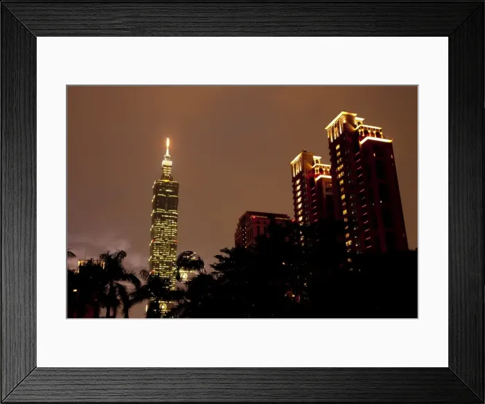 Framed Print : Taipei 101 at sunset, Taipei, Taiwan, Asia Framed Print : Taipei 101 at sunset, Taipei, Taiwan, Asia