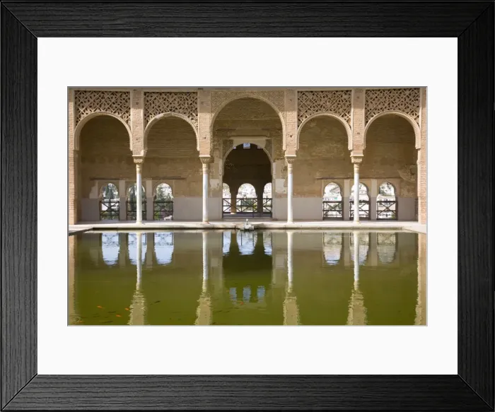 Framed Print : Portico of the Torre de las Damas reflected in tranquil pool, Jardines del Partal Framed Print : Portico of the Torre de las Damas reflected in tranquil pool, Jardines del Partal