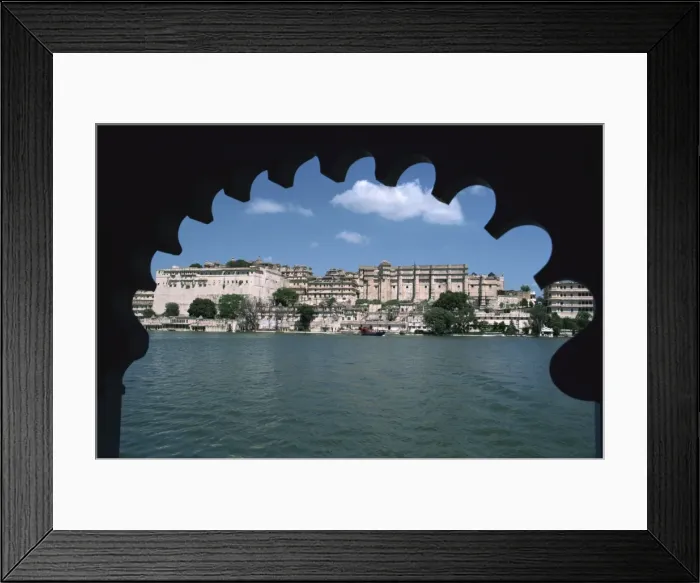 Framed Print : City Palace across Lake Pichola from Lake Palace Hotel, Udaipur, Rajasthan state Framed Print : City Palace across Lake Pichola from Lake Palace Hotel, Udaipur, Rajasthan state