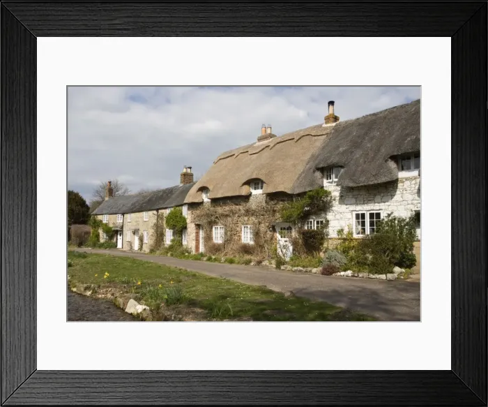 Framed Print : Winkle Street, Calbourne, Isle of Wight, England, United Kingdom, Europe Framed Print : Winkle Street, Calbourne, Isle of Wight, England, United Kingdom, Europe