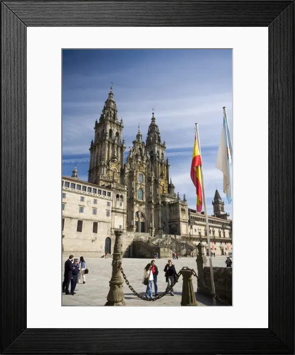 Framed Print : Facade of cathedral seen from Praza do Obradoiro, Santiago de Compostela Framed Print : Facade of cathedral seen from Praza do Obradoiro, Santiago de Compostela