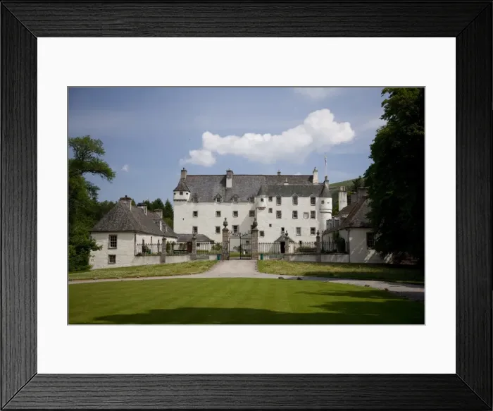 Framed Print : Traquair House near Peebles, Tweeddale, Scotland, United Kingdom, Europe Framed Print : Traquair House near Peebles, Tweeddale, Scotland, United Kingdom, Europe