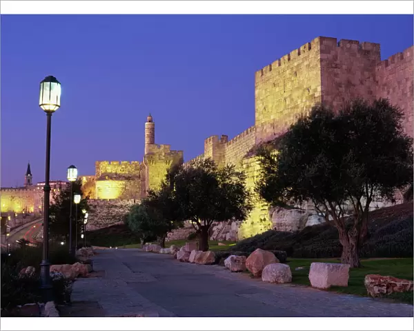Walls promenade and Tower of David at dusk, Jerusalem, Israel, Middle East