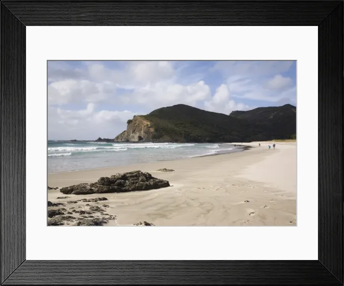 Framed Print : Tapotupotu Bay sandy beach with rolling waves and rocky headland on Pacific east coast Framed Print : Tapotupotu Bay sandy beach with rolling waves and rocky headland on Pacific east coast
