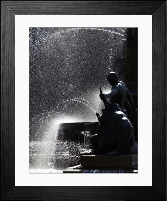 Framed Print : Fountain, Hyde Park, Sydney, New South Wales, Australia, Pacific Framed Print : Fountain, Hyde Park, Sydney, New South Wales, Australia, Pacific