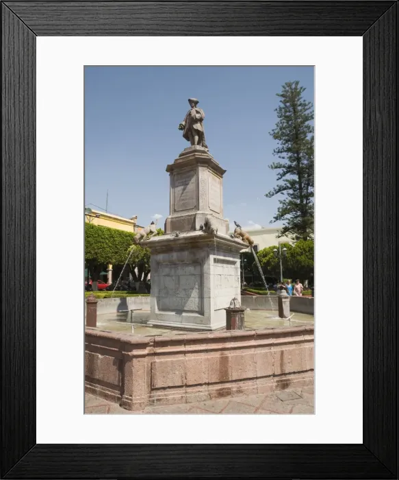 Framed Print : Plaza de la Independencia (Plaza de Armas) in Santiago de Queretaro (Queretaro) Framed Print : Plaza de la Independencia (Plaza de Armas) in Santiago de Queretaro (Queretaro)