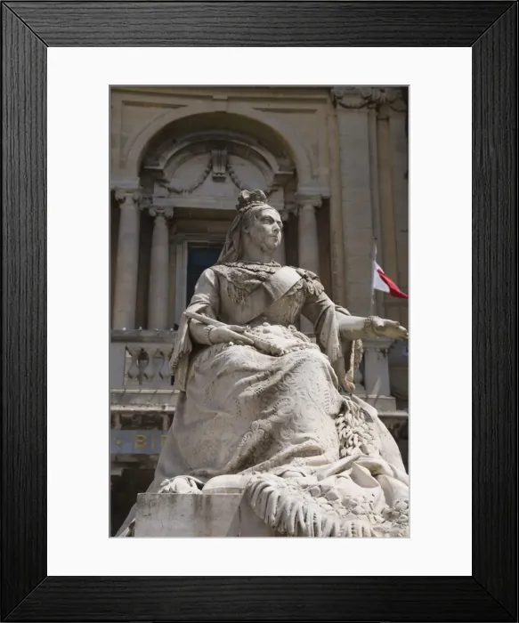 Framed Print : Statue of Queen Victoria outside the Public Library, Valletta, Malta, Europe Framed Print : Statue of Queen Victoria outside the Public Library, Valletta, Malta, Europe