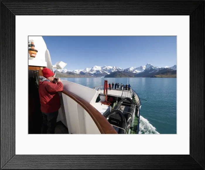 Framed Print : Coast near Grytviken, South Georgia, South Atlantic Framed Print : Coast near Grytviken, South Georgia, South Atlantic