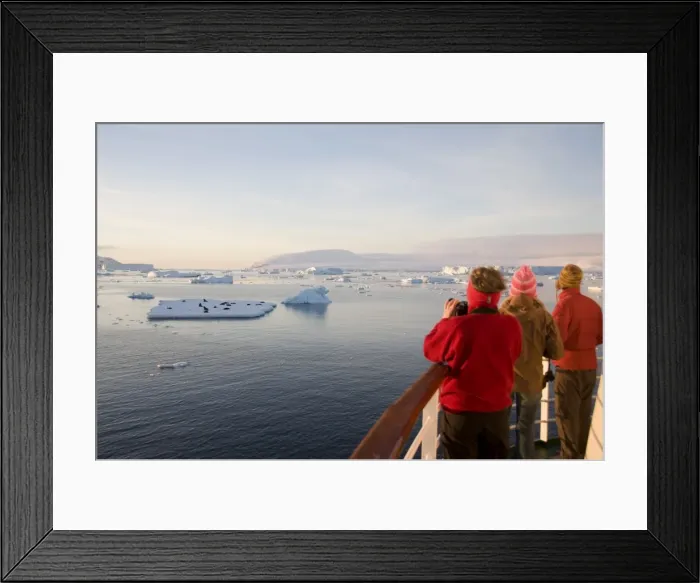 Framed Print : Viewing fur seals on pack ice in the Antarctic Sound, Antarctic Peninsula Framed Print : Viewing fur seals on pack ice in the Antarctic Sound, Antarctic Peninsula
