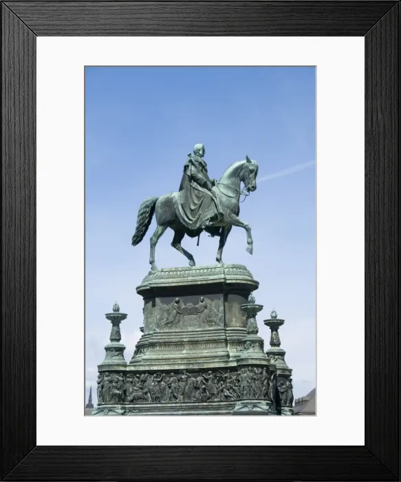 Framed Print : Semper Opera House with statue of King Johann in the Theaterplatz, Dresden