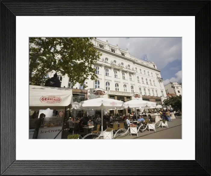 Framed Print : Cafe Gerbeaud, Budapest, Hungary, Europe Framed Print : Cafe Gerbeaud, Budapest, Hungary, Europe