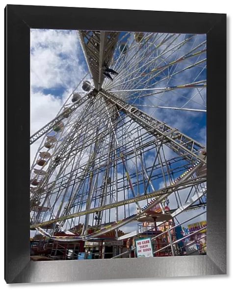 Ferris Wheel on the Central Pier, Blackpool, Lancashire, England, United Kingdom, Europe