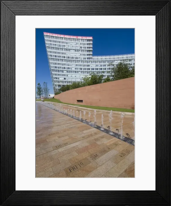 Framed Print : Chavasso Park, development near Liverpool One shopping centre, Liverpool Framed Print : Chavasso Park, development near Liverpool One shopping centre, Liverpool