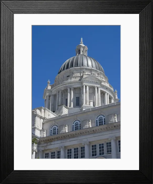 Framed Print : The Dome of the Port of Liverpool Building, one of the Three Graces, riverfront