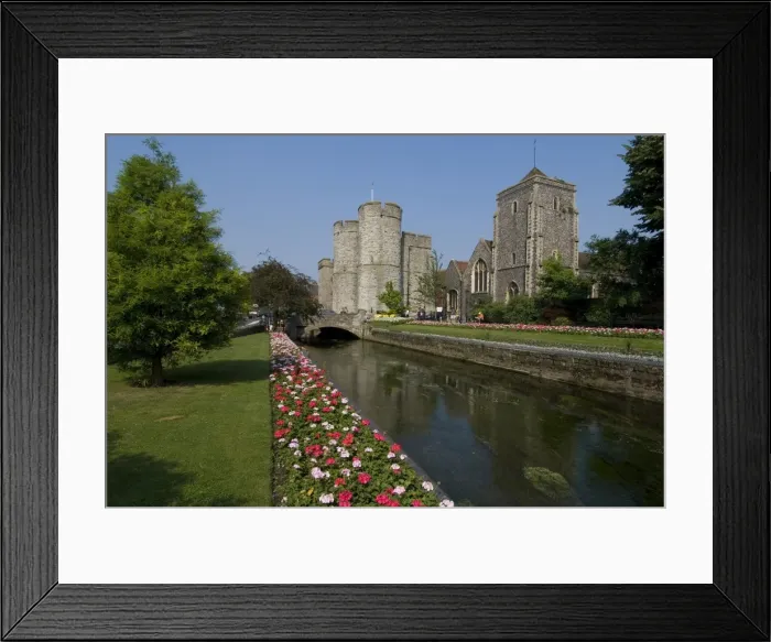 Framed Print : Westgate and Westgate Gardens, Canterbury, Kent, England, United Kingdom, Europe Framed Print : Westgate and Westgate Gardens, Canterbury, Kent, England, United Kingdom, Europe