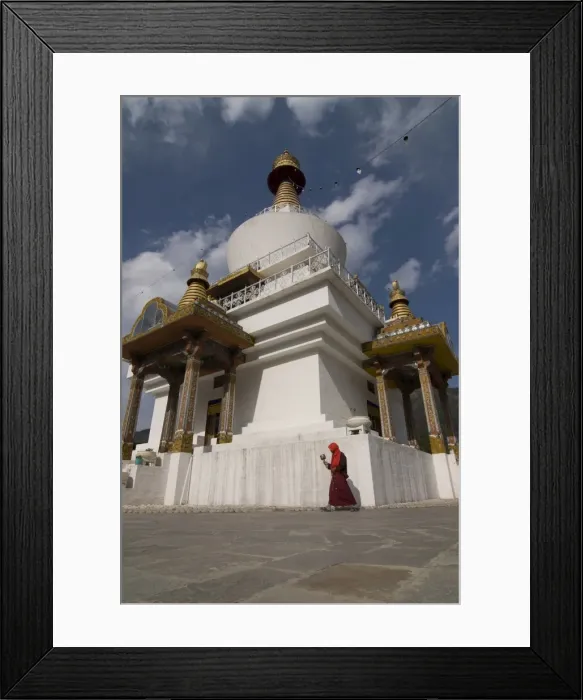 Framed Print : Pilgrim circling a white Stupa with prayer wheel in hand, Thimpu, Bhutan, Asia Framed Print : Pilgrim circling a white Stupa with prayer wheel in hand, Thimpu, Bhutan, Asia