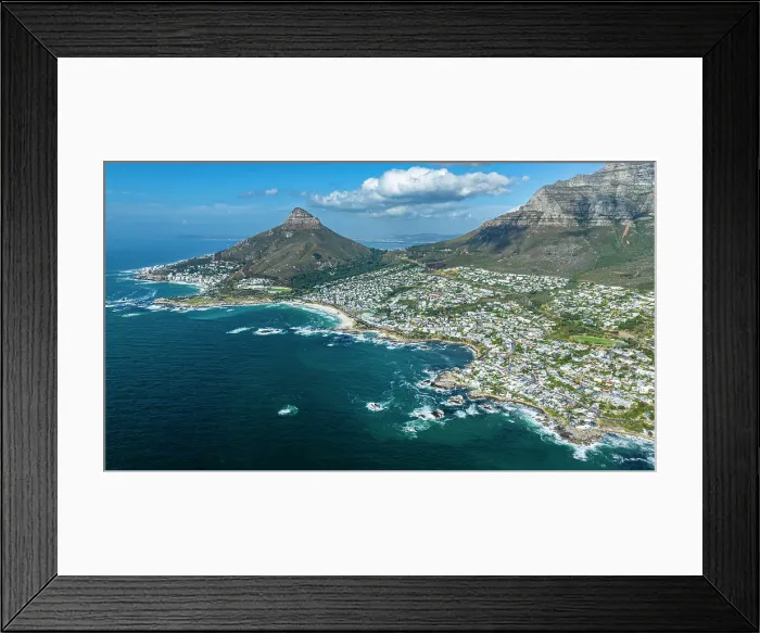 Framed Print : Camps Bay, Cape Town, South Africa, Africa Framed Print : Camps Bay, Cape Town, South Africa, Africa