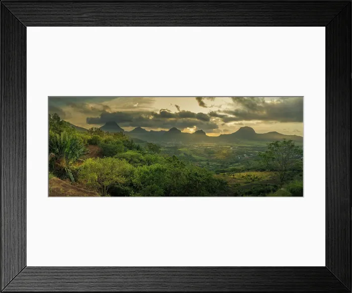 Framed Print : View of Pieter Both and Long Mountain, Nouvelle Decouverte, Mauritius, Indian Ocean, Africa Framed Print : View of Pieter Both and Long Mountain, Nouvelle Decouverte, Mauritius, Indian Ocean, Africa