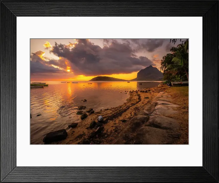 Framed Print : View of Le Morne from Le Morne Brabant at sunset, Savanne District, Mauritius, Indian Ocean, Africa Framed Print : View of Le Morne from Le Morne Brabant at sunset, Savanne District, Mauritius, Indian Ocean, Africa