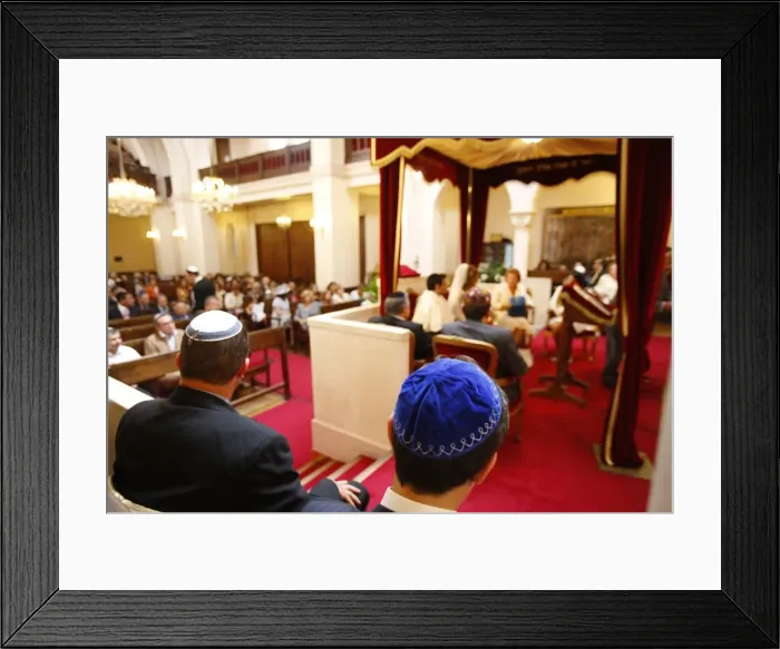 Framed Print : Jewish wedding, Neuilly-sur-Seine, Hauts-de-Seine, France, Europe Framed Print : Jewish wedding, Neuilly-sur-Seine, Hauts-de-Seine, France, Europe