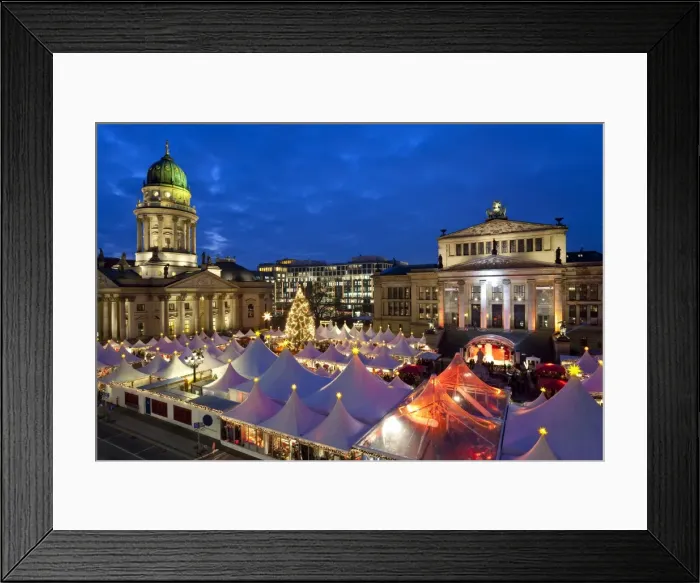Framed Print : Traditional Christmas Market at Gendarmenmarkt, illuminated at dusk, Berlin Framed Print : Traditional Christmas Market at Gendarmenmarkt, illuminated at dusk, Berlin