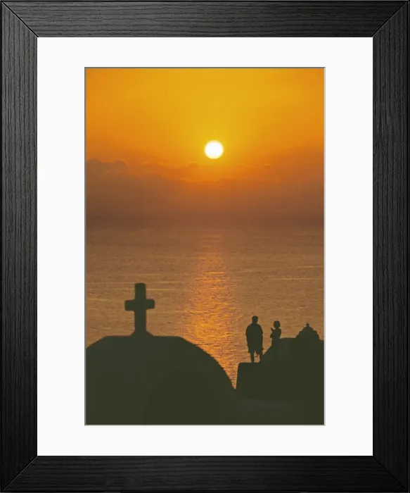 Framed Print : Church and couple silhouetted at sunset, Santorini, Cyclades, Greek Islands Framed Print : Church and couple silhouetted at sunset, Santorini, Cyclades, Greek Islands