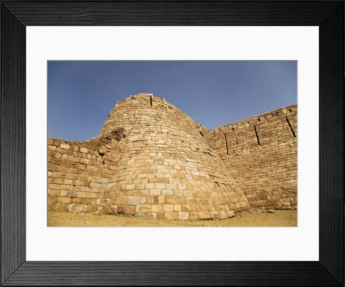Framed Print : The city walls of the ruined Tughluqabad Fortress are up to 15 metres high Framed Print : The city walls of the ruined Tughluqabad Fortress are up to 15 metres high