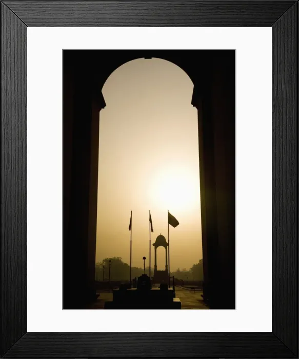 Framed Print : Looking at sunrise through the Sir Edwin Lutyens designed India Gate in New Delhi Framed Print : Looking at sunrise through the Sir Edwin Lutyens designed India Gate in New Delhi
