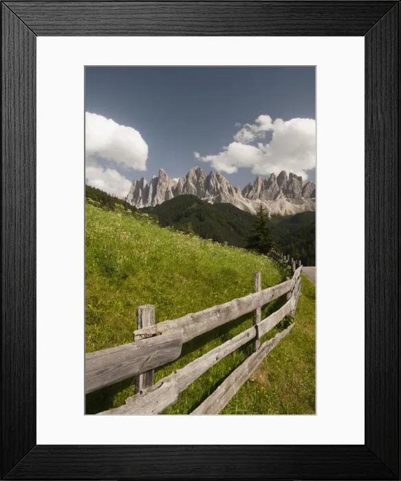 Framed Print : Odle Group, Funes Valley (Villnoss), Dolomites, Trentino Alto Adige, South Tyrol Framed Print : Odle Group, Funes Valley (Villnoss), Dolomites, Trentino Alto Adige, South Tyrol