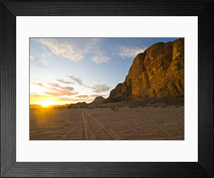 Framed Print : The stunning desert scenery of Wadi Rum, Jordan, Middle East Framed Print : The stunning desert scenery of Wadi Rum, Jordan, Middle East
