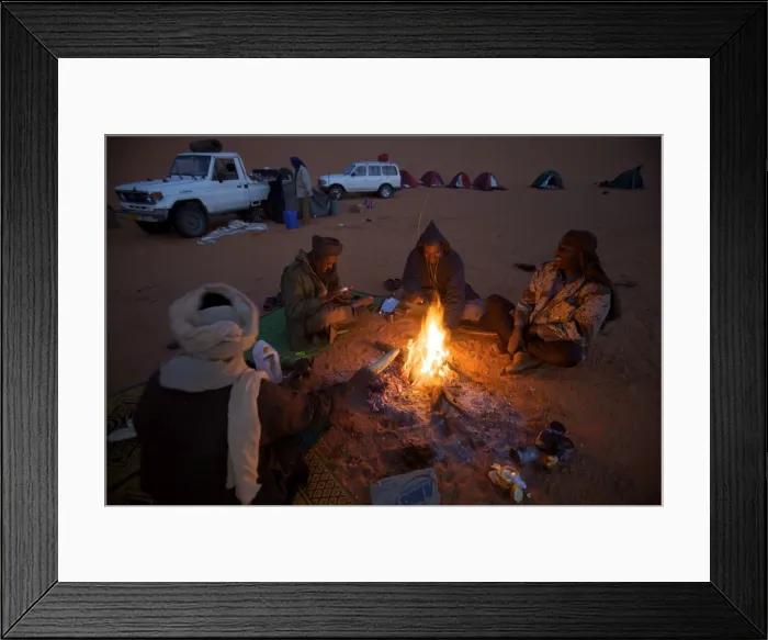 Framed Print : A tented camp in the dunes of the erg of Murzuk in the Fezzan desert, Libya Framed Print : A tented camp in the dunes of the erg of Murzuk in the Fezzan desert, Libya