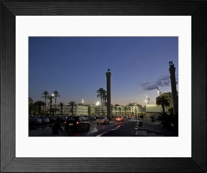 Framed Print : The Piazza Verde of Tripoli between the sea front and the entrance of the Medina and suk Framed Print : The Piazza Verde of Tripoli between the sea front and the entrance of the Medina and suk