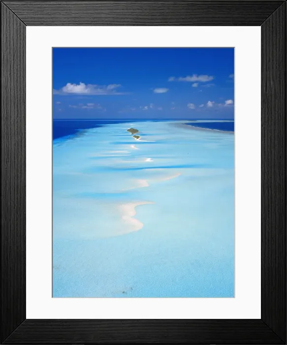 Framed Print : Aerial view of tropical island with lagoon, Maldives, Indian Ocean, Asia Framed Print : Aerial view of tropical island with lagoon, Maldives, Indian Ocean, Asia