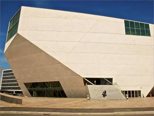Exterior of the Casa da Musica concert hall, Rem Koolhs architect, Oporto