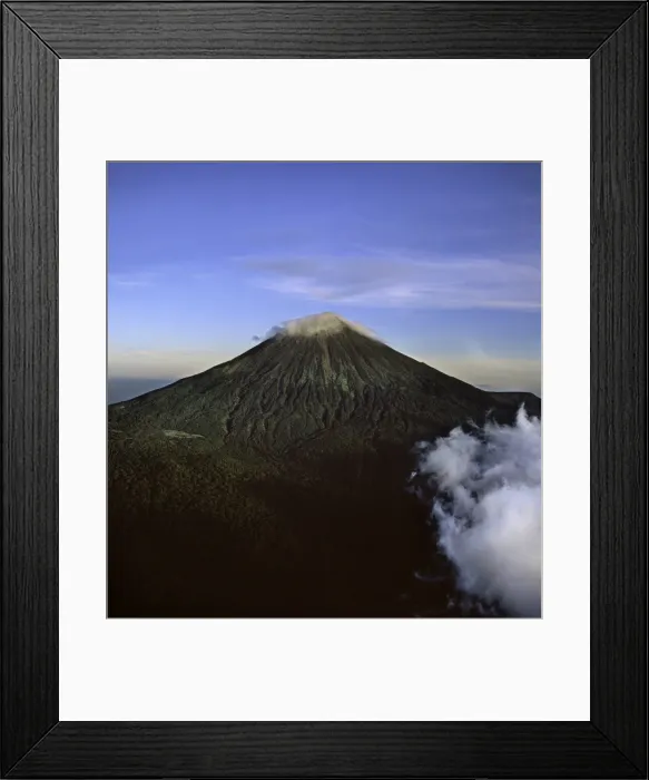 Framed Print : Aerial view of Mount Karisimbi, a dormant volcano in the Virunga Mountains on the border between Rwanda and the Democratic Republic of Congo (DRC), at 4507m the highest of the mountain range, Great Rift Framed Print : Aerial view of Mount Karisimbi, a dormant volcano in the Virunga Mountains on the border between Rwanda and the Democratic Republic of Congo (DRC), at 4507m the highest of the mountain range, Great Rift