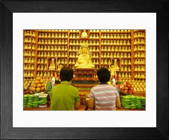 Framed Print : Buddhist shrine, Bongeunsa Temple, Seoul, South Korea, Asia Framed Print : Buddhist shrine, Bongeunsa Temple, Seoul, South Korea, Asia