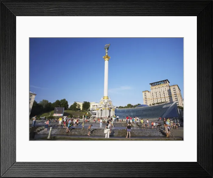 Framed Print : People in Independence Square (Maydan Nezalezhnosti) with Hotel Ukraina in background Framed Print : People in Independence Square (Maydan Nezalezhnosti) with Hotel Ukraina in background