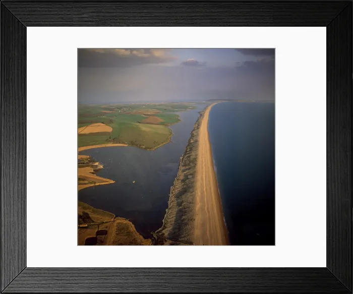 Framed Print : Aerial image of Chesil Beach (Chesil Bank), 29 km long shingle beach, a tombolo connecting mainland to the Isle of Portland, Jurassic Coast, UNESCO World Heritage Site, Dorset, England, United Framed Print : Aerial image of Chesil Beach (Chesil Bank), 29 km long shingle beach, a tombolo connecting mainland to the Isle of Portland, Jurassic Coast, UNESCO World Heritage Site, Dorset, England, United