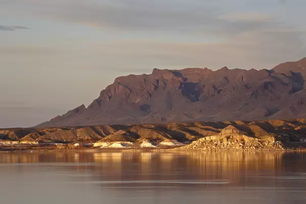 Mountains and clouds on the east side of Elephant Butte Lake before sunset