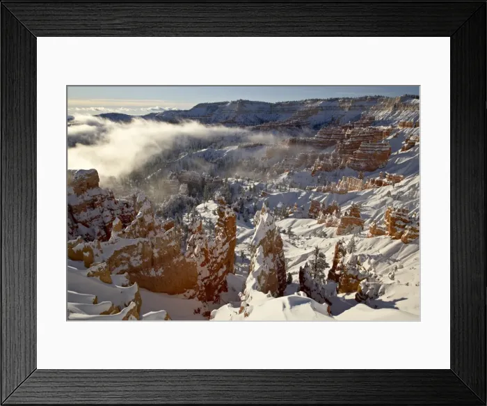 Framed Print : Sunrise at Sunrise Point with snow, Bryce Canyon National Park, Utah, United States of America Framed Print : Sunrise at Sunrise Point with snow, Bryce Canyon National Park, Utah, United States of America
