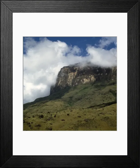 Framed Print : Mount Kukenaam (Kukenan) (Cuguenan), Venezuela, South America Framed Print : Mount Kukenaam (Kukenan) (Cuguenan), Venezuela, South America
