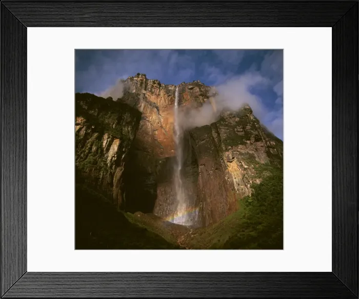 Framed Print : Angel Falls and Mount Auyantepui (Auyantepuy) (Devils Mountain), Tepuis Framed Print : Angel Falls and Mount Auyantepui (Auyantepuy) (Devils Mountain), Tepuis