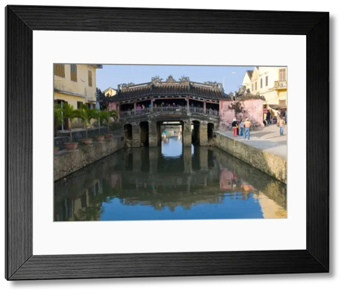 Framed Print : Japanese covered bridge, Hoi An, UNESCO World Heritage Site, Vietnam, Indochina Framed Print : Japanese covered bridge, Hoi An, UNESCO World Heritage Site, Vietnam, Indochina