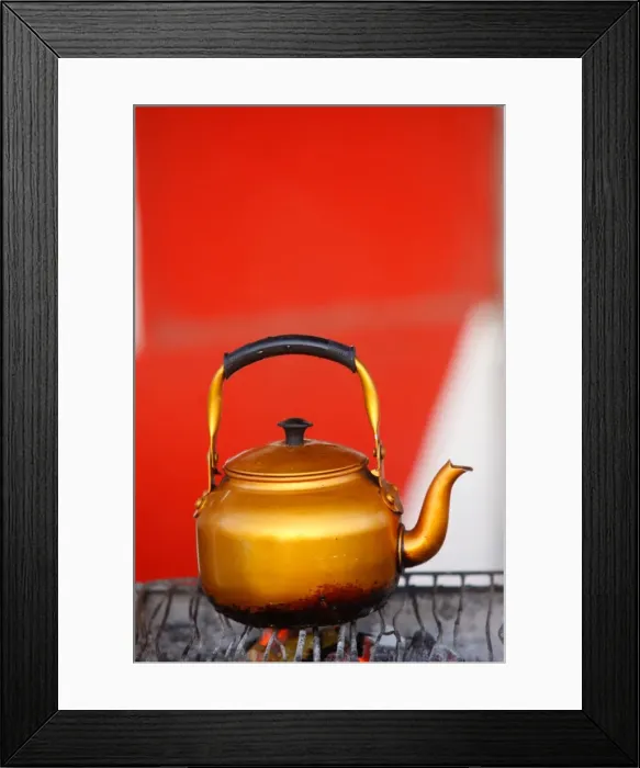 Framed Print : Kettle, Agadir, Morocco, North Africa, Africa Framed Print : Kettle, Agadir, Morocco, North Africa, Africa