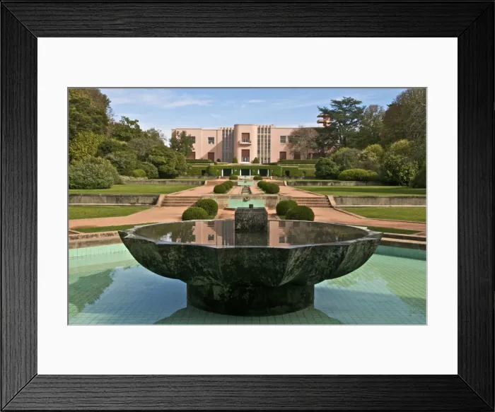 Framed Print : Fountains and basins in the gardens of Serralves Foundation Museum of Modern Art Framed Print : Fountains and basins in the gardens of Serralves Foundation Museum of Modern Art